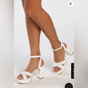 Lulus Selah White Crocodile Embossed Ankle Strap Heels
Size 8